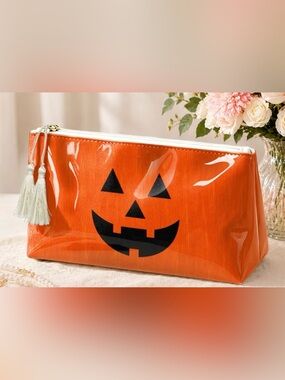 Halloween Jack-O'-Lantern Party Pouch - Orange